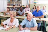 Comissão aprova PL que prevê vestibular especial para idosos em universidades