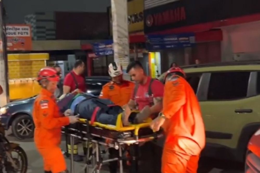 Motociclista é atropelado ao tentar fazer retorno irregular na Avenida Noel Nutels Motociclista é atropelado ao tentar fazer retorno irregular na Avenida Noel Nutels