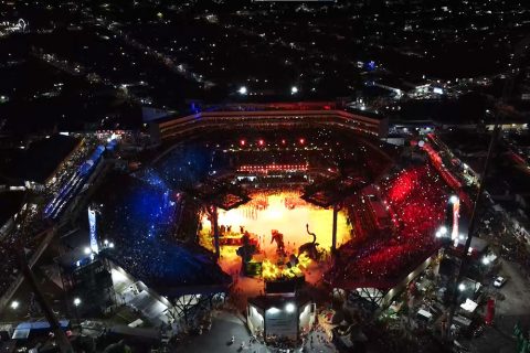 Bumbás de Parintins têm 30% da bilheteria do Festival bloqueados para pagar dívidas