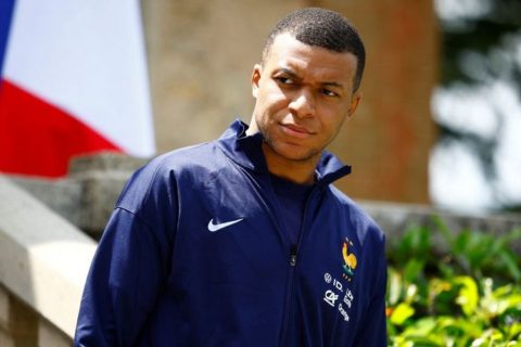 Real Madrid anuncia contratação de Kylian Mbappé