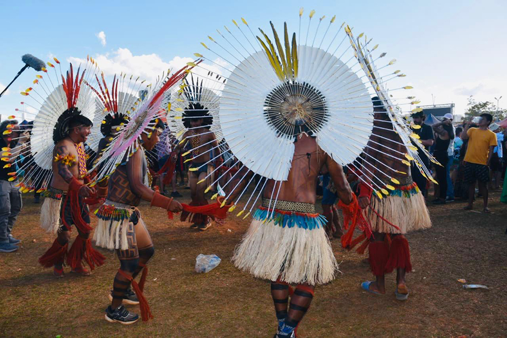 &Iacute;ndice de alfabetiza&ccedil;&atilde;o entre ind&iacute;genas &eacute; maior em territ&oacute;rios protegidos