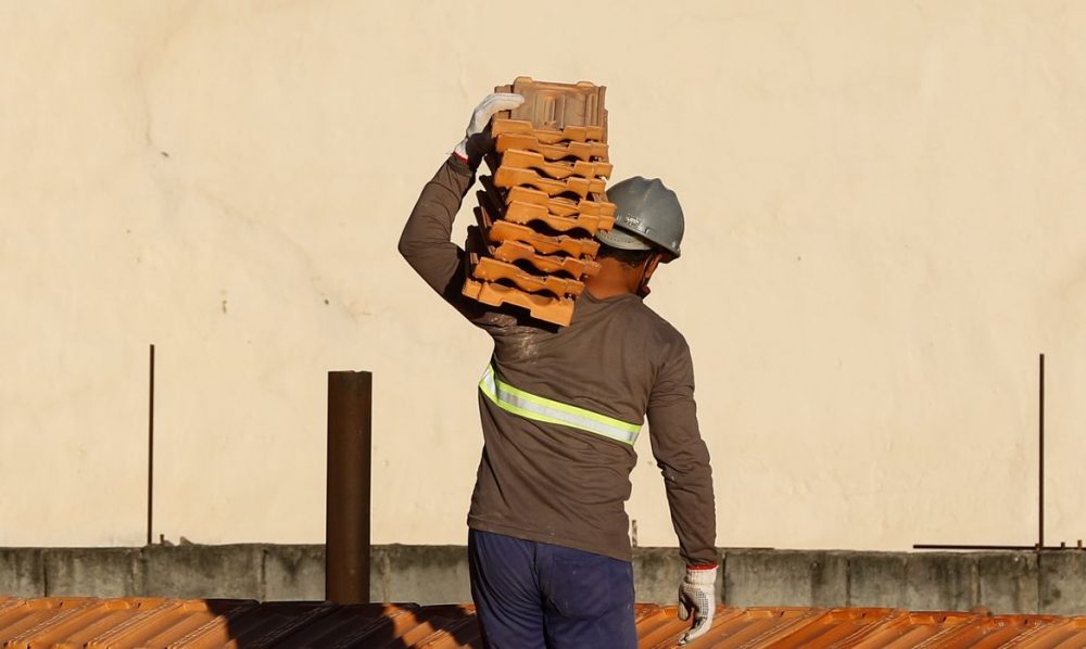 Infla&ccedil;&atilde;o da constru&ccedil;&atilde;o civil cai para 0,17% em maio