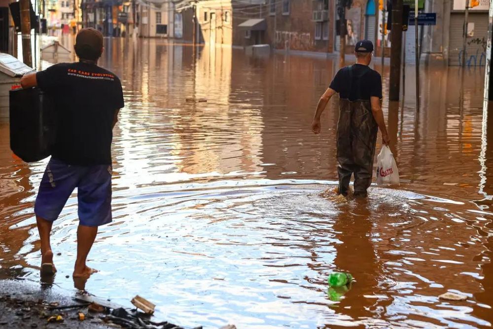 Mortes por leptospirose no Rio Grande do Sul chegam a 17 após enchentes Mortes por leptospirose no Rio Grande do Sul chegam a 17 após enchentes