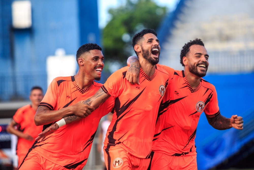 Manauara supera Trem (AP) de goleada e conquista sétima vitória na Série D Manauara supera Trem (AP) de goleada e conquista sétima vitória na Série D