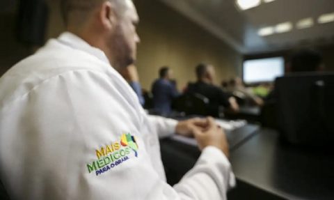 Inscrições para o programa Mais Médicos terminam hoje (8)