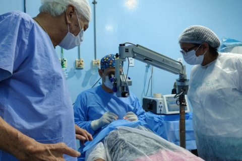 Jornada de cirurgia oftalmológica beneficia mais 60 pacientes em Parintins