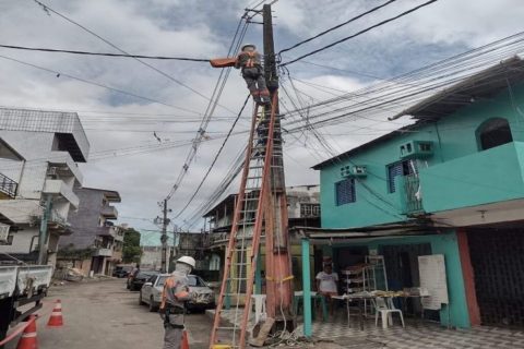 Funcionários da Amazonas Energia são agredidos durante fiscalização no bairro Cidade Nova