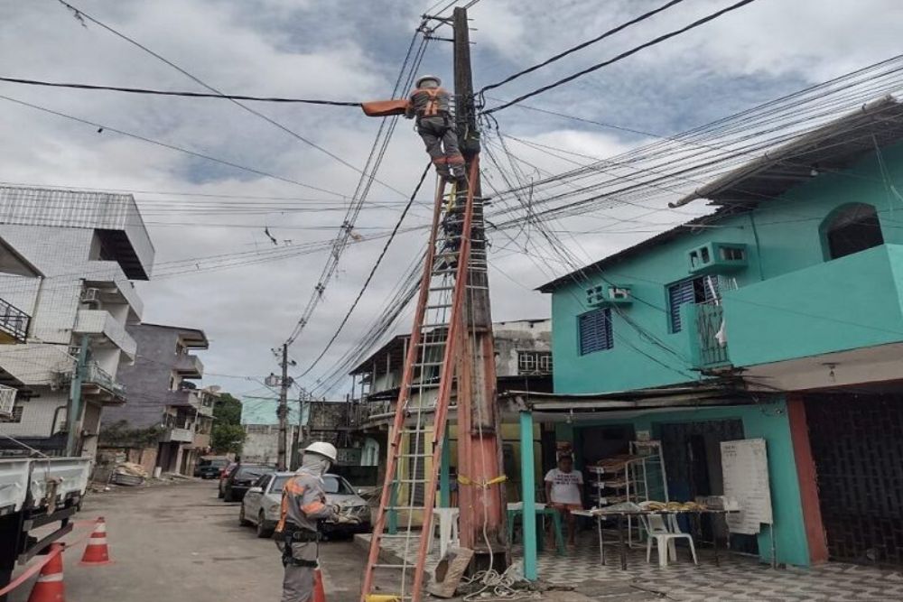 Funcion&aacute;rios da Amazonas Energia s&atilde;o agredidos durante fiscaliza&ccedil;&atilde;o no bairro Cidade Nova