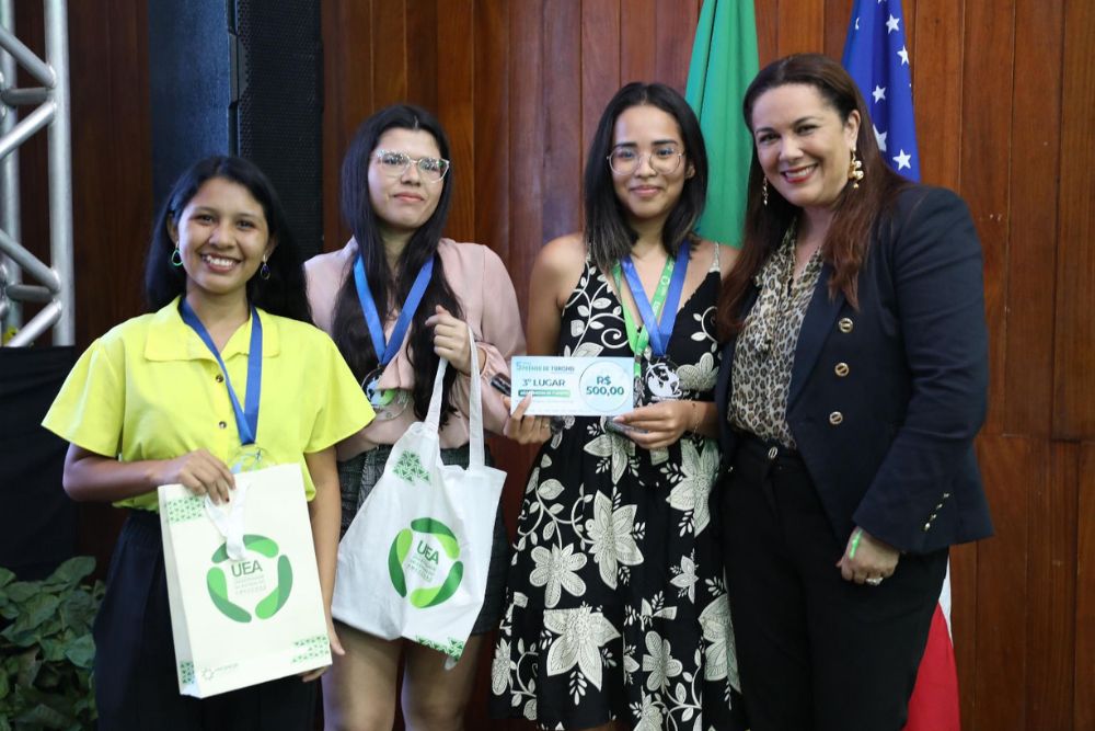 UEA revela vencedores do 5° Prêmio de Turismo Maria Helena Fonsêca UEA revela vencedores do 5° Prêmio de Turismo Maria Helena Fonsêca