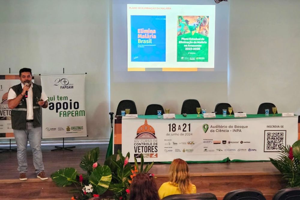 FVS-RCP realiza palestra sobre desafios para eliminação da malária no Amazonas durante curso de controle de vetores FVS-RCP realiza palestra sobre desafios para eliminação da malária no Amazonas durante curso de controle de vetores