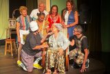 FUnATI apresenta espetáculos de conscientização sobre violência contra idosos no Teatro Gebes Medeiros