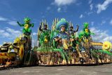 Boi Caprichoso inicia montagem do Ritual Mothokari na concentração do Bumbódromo