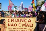 Manifestantes protestam contra PL do Aborto no Rio e em São Paulo