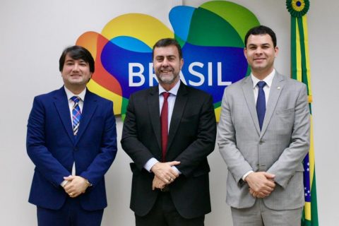 Deputado Saullo Vianna fecha parceira com Embratur para promoção do Amazonas e da cidade de Manaus