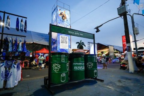 'Recicla, Galera' espalha 41 ecopontos para ampliar reciclagem durante 57º Festival de Parintins
