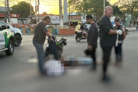 Motociclista morre ao colidir contra ônibus da linha 112 na avenida Brasil