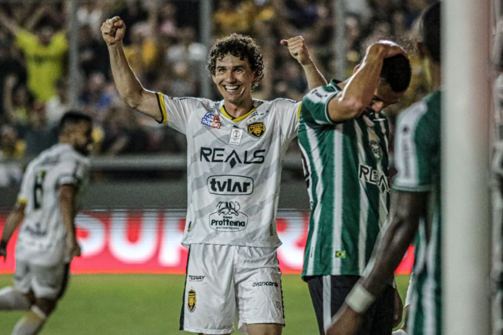 Série B: Amazonas FC vence Coritiba por 1 a 0 e se afasta da zona de rebaixamento Série B: Amazonas FC vence Coritiba por 1 a 0 e se afasta da zona de rebaixamento