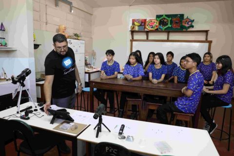 Escola estadual de Parintins estimula estudo de Física e exploração espacial com projeto de Astronomia