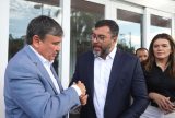 Wilson Lima entrega documento reforçando pedido de ajuda para minimizar impactos da seca ao Governo Federal