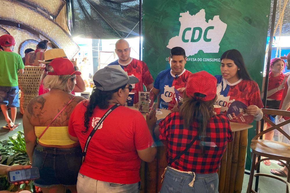 Deputado M&aacute;rio C&eacute;sar Filho leva atendimento da CDC-Aleam ao Turist&oacute;dromo de Parintins
