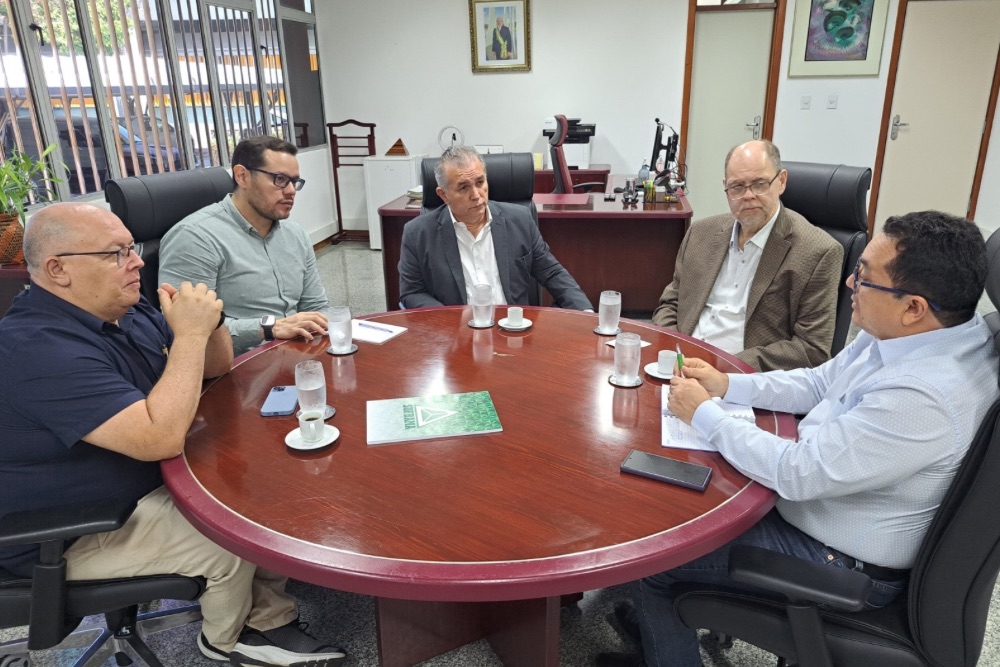 Suframa debate cooperação entre CBA e ecossistema de inovação do Paraná em reunião na sede da autarquia Suframa debate cooperação entre CBA e ecossistema de inovação do Paraná em reunião na sede da autarquia