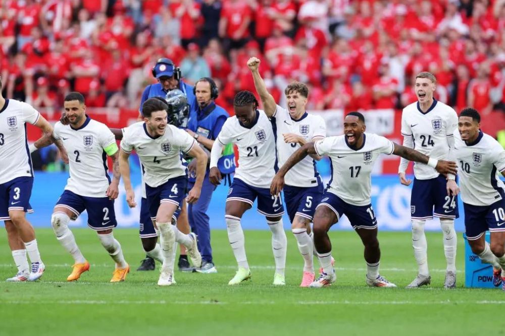 Inglaterra vence Suíça nos pênaltis e garante classificação para semifinal da Eurocopa Inglaterra vence Suíça nos pênaltis e garante classificação para semifinal da Eurocopa