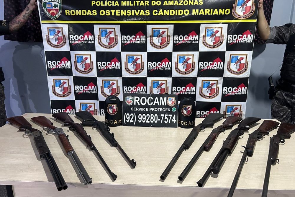 Polícia Militar apreende 137 armas de fogo e prende mais de 360 pessoas em junho no Amazonas Polícia Militar apreende 137 armas de fogo e prende mais de 360 pessoas em junho no Amazonas