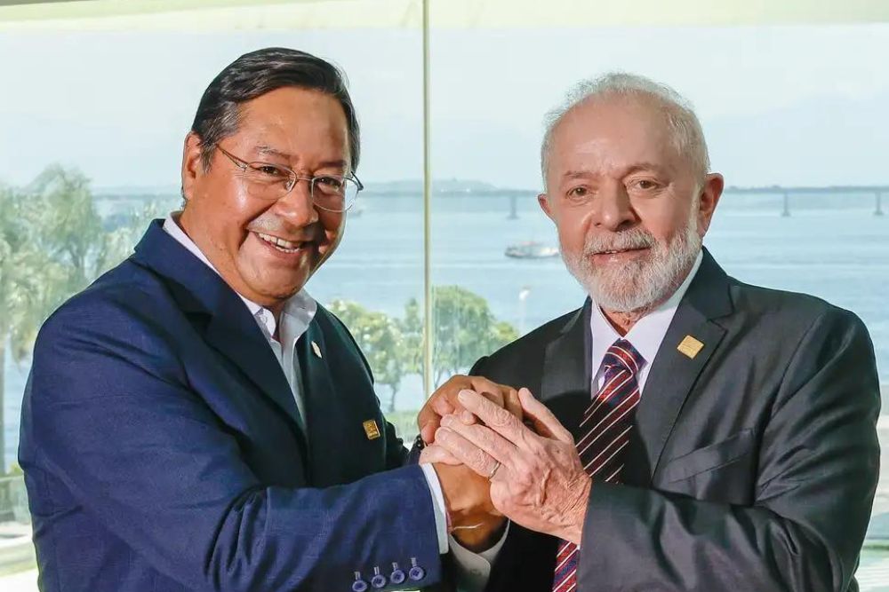 Lula se re&uacute;ne com presidente da Bol&iacute;via ap&oacute;s ades&atilde;o ao Mercosul