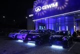 Novos investimentos da Sedecti são destaque durante inauguração de concessionária de carros elétricos e híbridos em Manaus