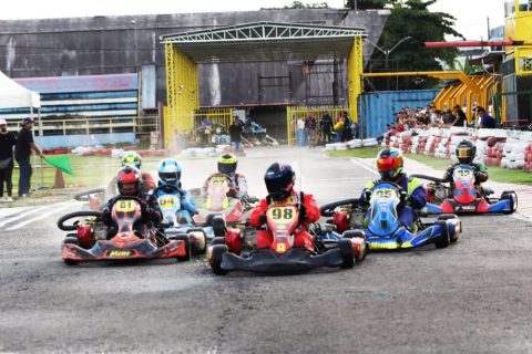 Pilotos participam da 4° Etapa do Campeonato Amazonense de Kart Record 2024 na Vila Olímpica de Manaus