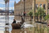 Em 2024, eventos climáticos deixam 242 milhões de estudantes sem aulas