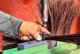ADS capacita vassoureiros para manuseio de máquina e alternativas comerciais do produto