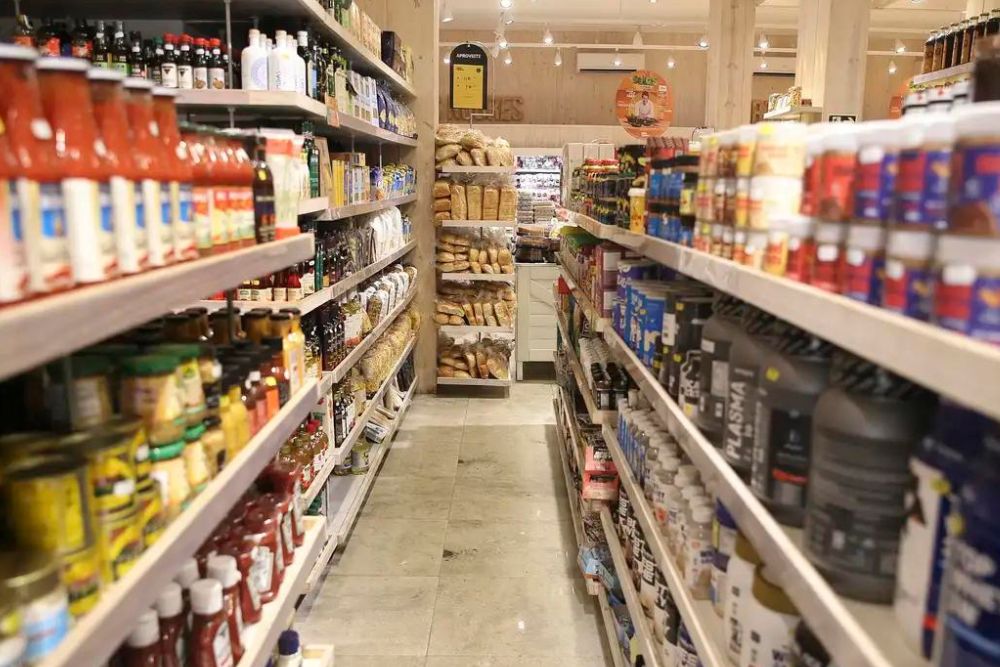 Comércio levou 3 anos para retomar nível de empregabilidade pré-pandemia Comércio levou 3 anos para retomar nível de empregabilidade pré-pandemia