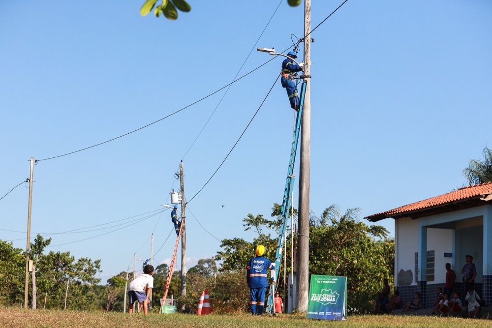 Ilumina+ Amazonas beneficia 116 comunidades rurais e ind&iacute;genas no Estado