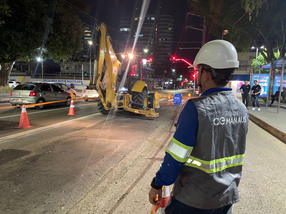 Avenida Mario Ypiranga recebe implantação de rede de esgoto a partir desta quarta-feira (31) Avenida Mario Ypiranga recebe implantação de rede de esgoto a partir desta quarta-feira (31)