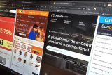 ‘Taxa das Blusinhas’: Compras online de até 50 dólares começam a pagar 20% de tarifa