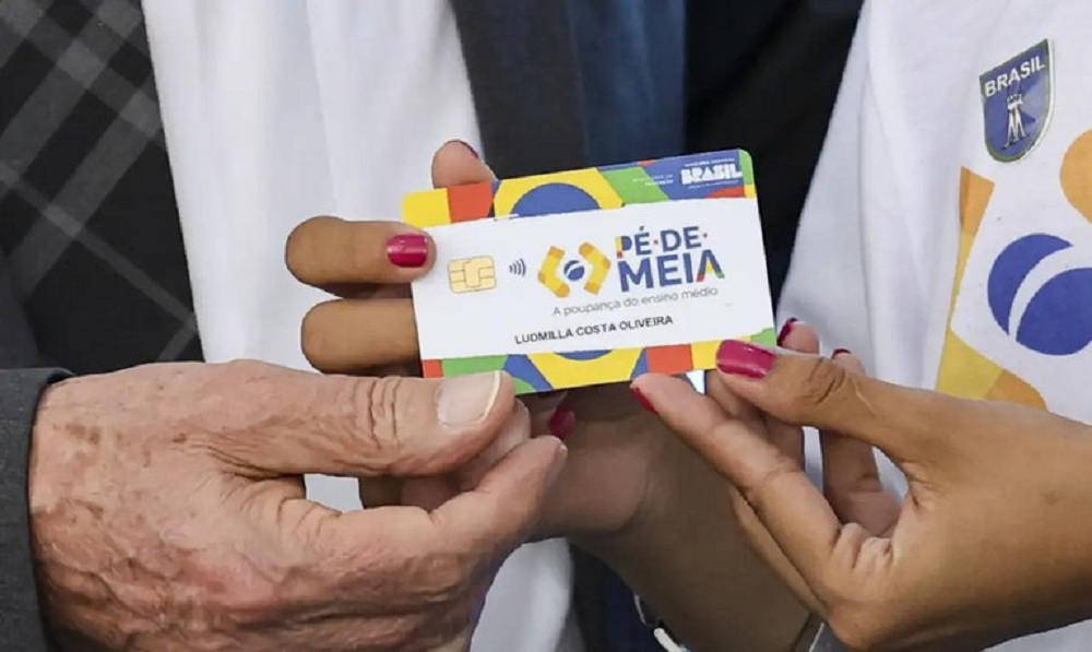 Pé-de-Meia: pagamento a novos beneficiários começa nesta segunda (26)
