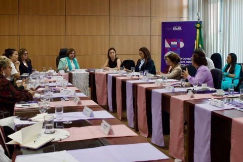Governo quer apoio de times de futebol contra feminicídio