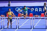 Alison dos Santos e Matheus Lima avançam às semis dos 400m com barreiras em Paris