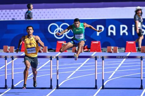 Alison dos Santos e Matheus Lima avançam às semis dos 400m com barreiras em Paris