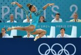 Rebeca Andrade conquista ouro no solo e vira maior medalhista olímpica do Brasil