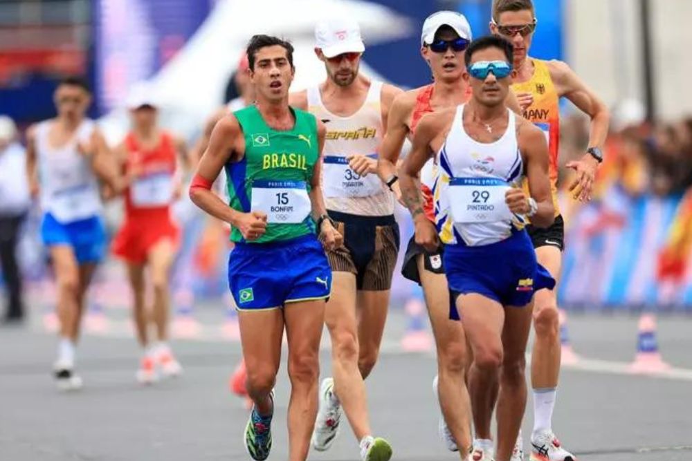 Brasil termina marcha atl&eacute;tica de revezamento misto em s&eacute;timo lugar nas Olimp&iacute;adas