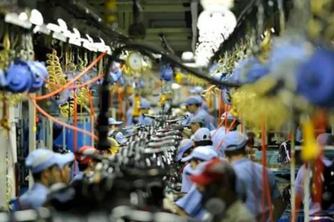 Preços de produtos da indústria desaceleram em agosto, aponta IBGE