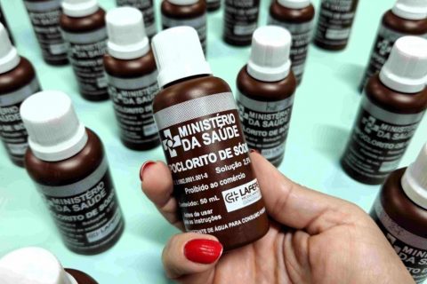 Saúde distribui hipoclorito de sódio para 28 municípios afetados pela estiagem no AM