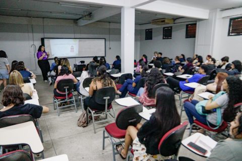 Agosto Lilás: Sejusc realiza palestra sobre direitos da mulher na Faculdade Nilton Lins
