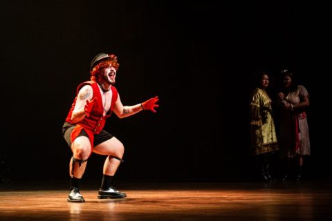 ‘Cabaré Chinelo’ estreia no Festival Noites Brasileiras com sucesso de público