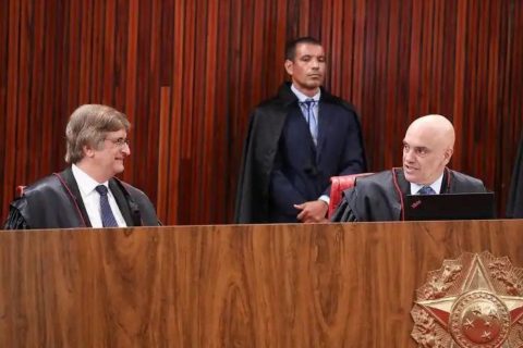 PGR arquiva pedido de investigação contra Moraes por falsidade ideológica