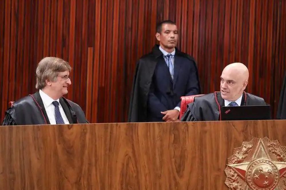PGR arquiva pedido de investigação contra Moraes por falsidade ideológica PGR arquiva pedido de investigação contra Moraes por falsidade ideológica