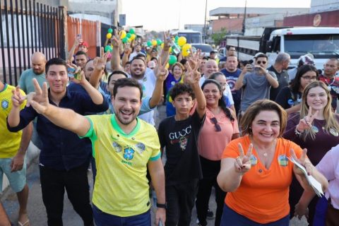 Capitão Alberto Neto e Maria do Carmo promovem Caminhada da ‘Ordem e Progresso’ no Jorge Teixeira