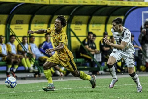 Amazonas FC supera Ponte Preta por 2 a 1 e vence segunda consecutiva pela Série B do Brasileirão
